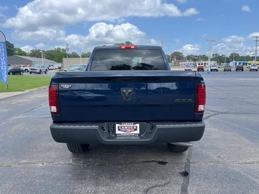 2023 RAM 1500 Classic Warlock Crew Cab 4x4 5'7' Box