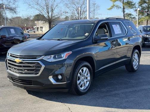 2021 Chevrolet Traverse LT Cloth