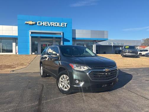 2021 Chevrolet Traverse LT Cloth