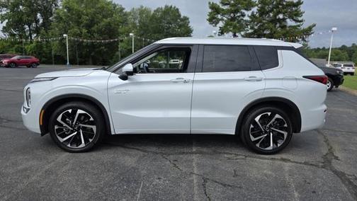 2024 Mitsubishi Outlander PHEV SEL