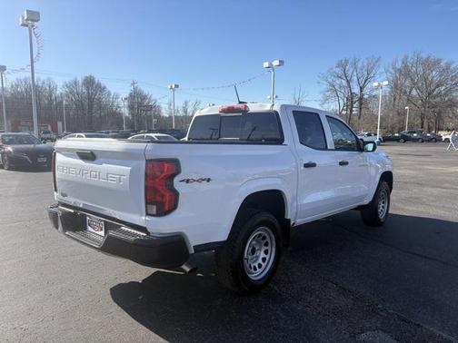 2023 Chevrolet Colorado WT