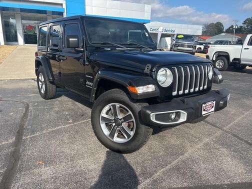 2023 Jeep Wrangler 4-Door Sahara 4x4