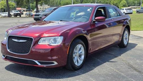 2023 Chrysler 300 Touring
