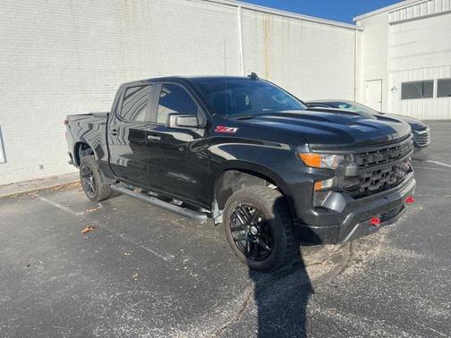 2024 Chevrolet Silverado 1500 Custom Trail Boss