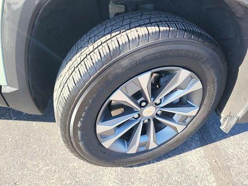 2025 Chevrolet Equinox 1LT