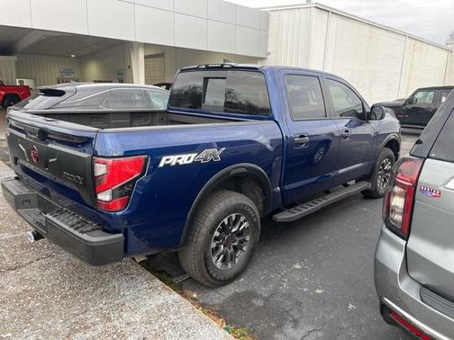 2024 Nissan Titan PRO-4X