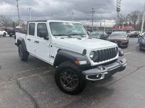 2025 Jeep Gladiator Sport S