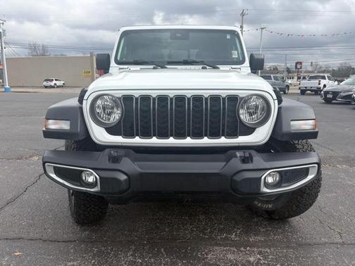 2025 Jeep Gladiator Sport S