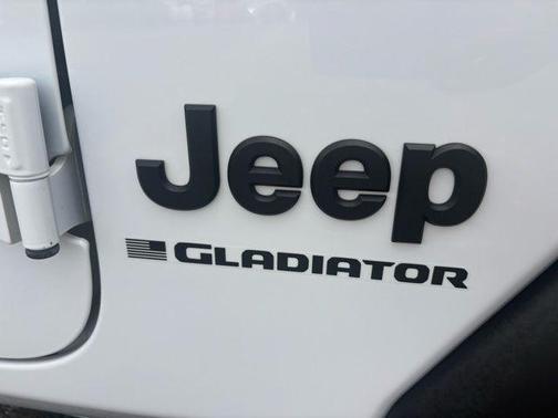 2025 Jeep Gladiator Sport S