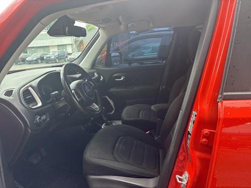 2019 Jeep Renegade Latitude