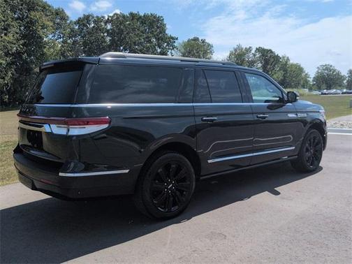 2024 Lincoln Navigator L Black Label