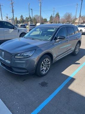 ASHER GRAY MET CC 2022 Lincoln Corsair STANDARD