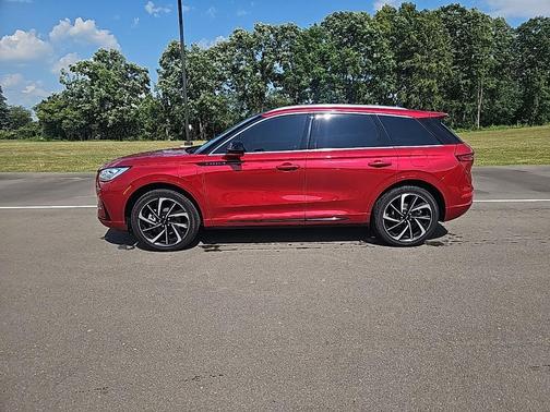 2024 Lincoln Corsair Grand Touring
