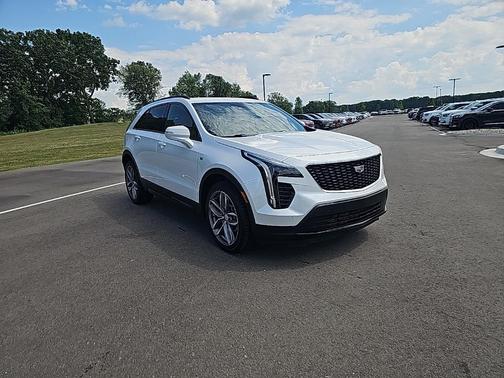 2023 Cadillac XT4 Sport
