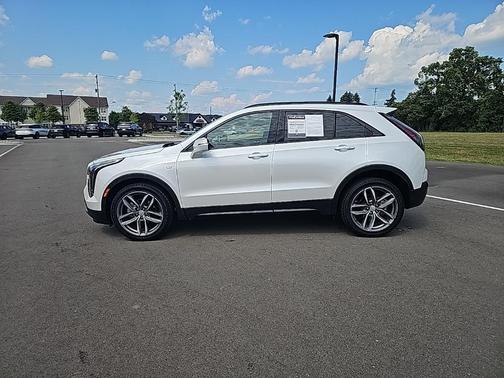 2023 Cadillac XT4 Sport