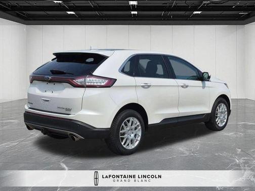 White Platinum Clearcoat Metallic 2016 Ford Edge Titanium