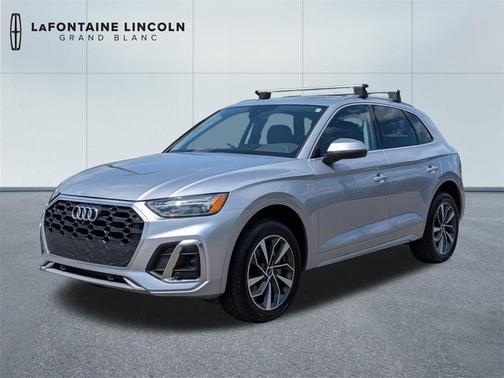 2023 Audi Q5 45 S line quattro Premium