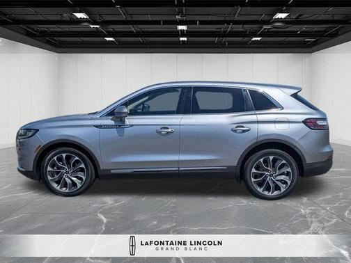 SILVER RADIANCE MET CC 2023 Lincoln Nautilus RESERVE
