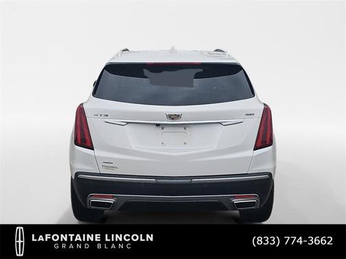 2022 Cadillac XT5 Premium Luxury