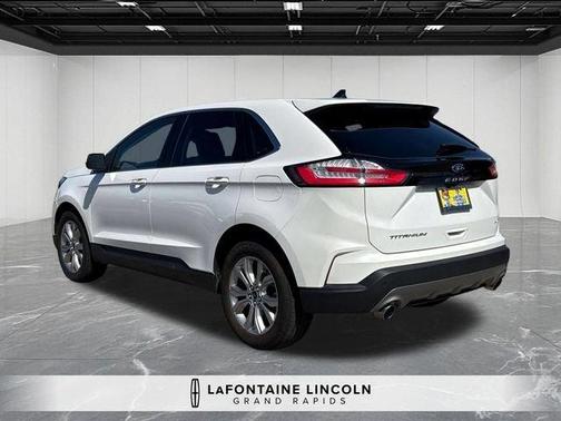 White Metallic 2023 Ford Edge Titanium