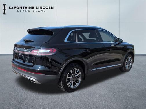 2022 Lincoln Nautilus Standard