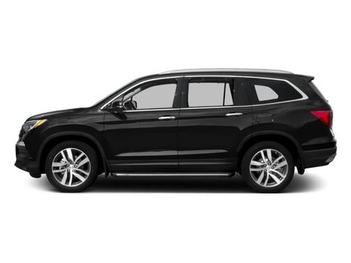 White 2016 Honda Pilot Touring