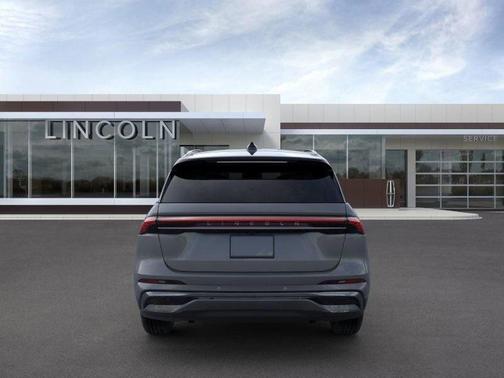 2025 Lincoln Nautilus Reserve