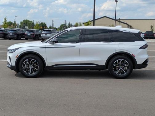 2024 Lincoln Nautilus Premiere
