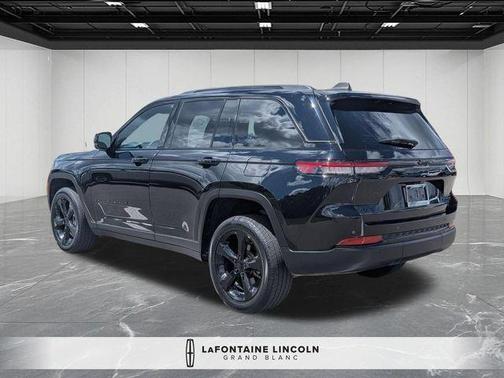 Diamond Black 2024 Jeep Grand Cherokee Limited