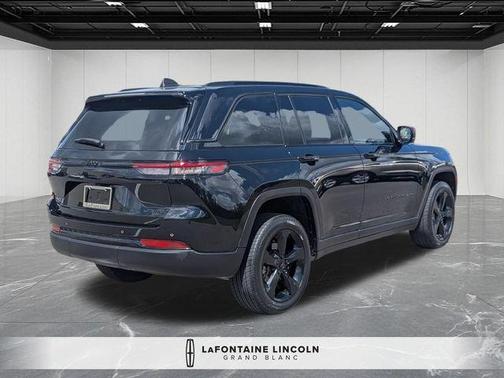 Diamond Black 2024 Jeep Grand Cherokee Limited