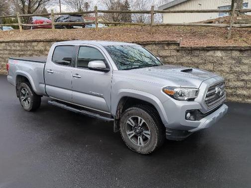 2016 Toyota Tacoma TRD Sport