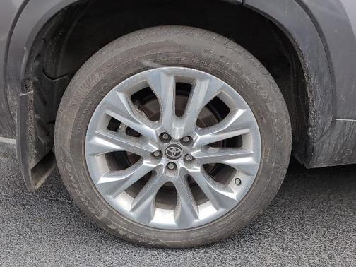 2023 Toyota Highlander Hybrid Limited