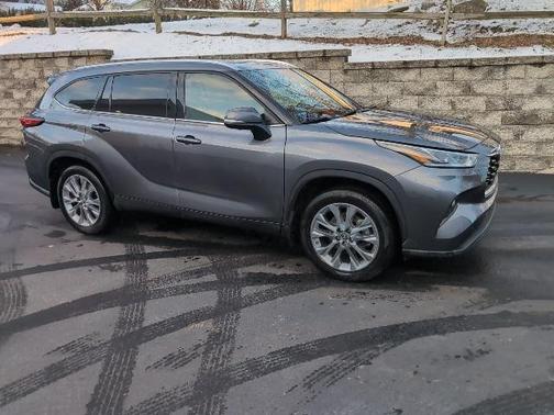2023 Toyota Highlander Hybrid Limited