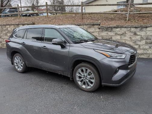 2023 Toyota Highlander Hybrid Limited