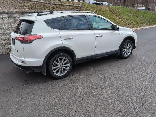 2017 Toyota RAV4 Limited