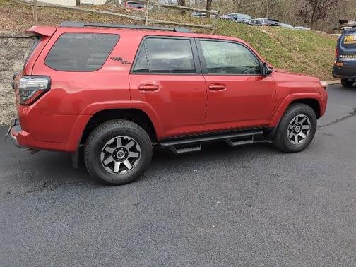 2022 Toyota 4Runner TRD Off Road Premium
