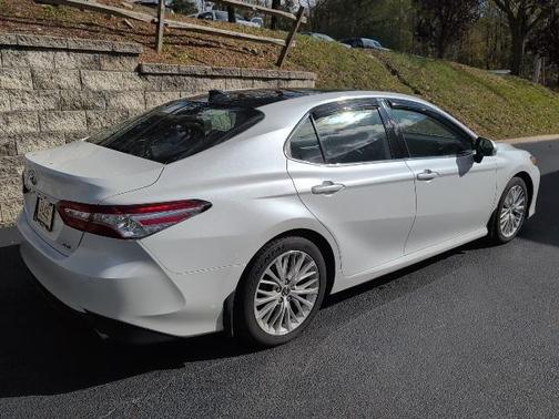 2020 Toyota Camry XLE
