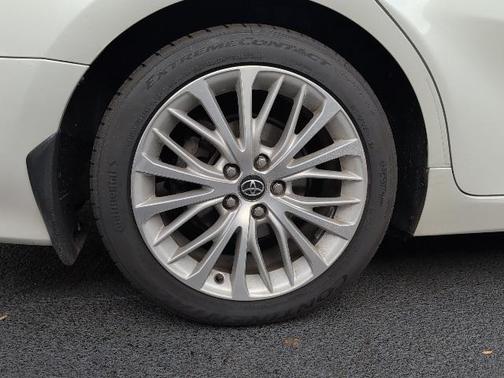 2020 Toyota Camry XLE