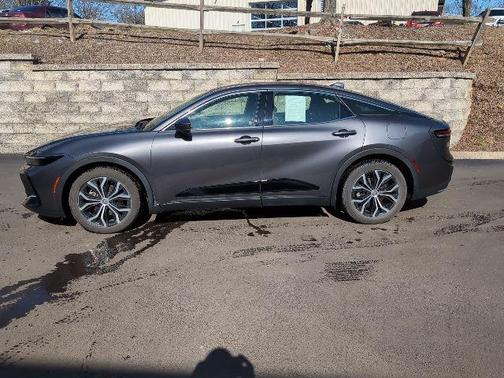 2023 Toyota Crown XLE