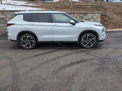 2024 Mitsubishi Outlander SE 2.5 S-AWC