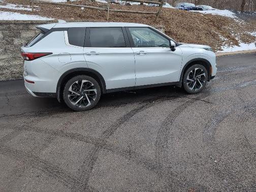 2024 Mitsubishi Outlander SE 2.5 S-AWC