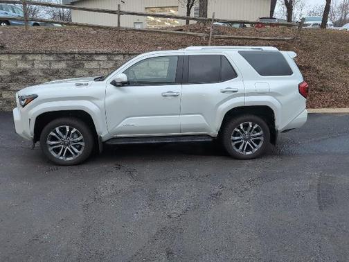 2025 Toyota 4Runner Limited
