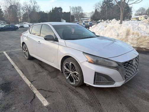 2024 Nissan Altima SR Intelligent AWD