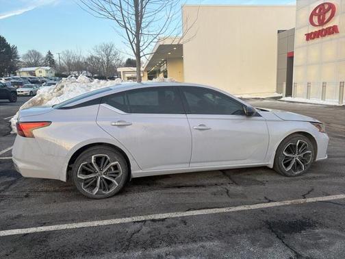 2024 Nissan Altima SR Intelligent AWD