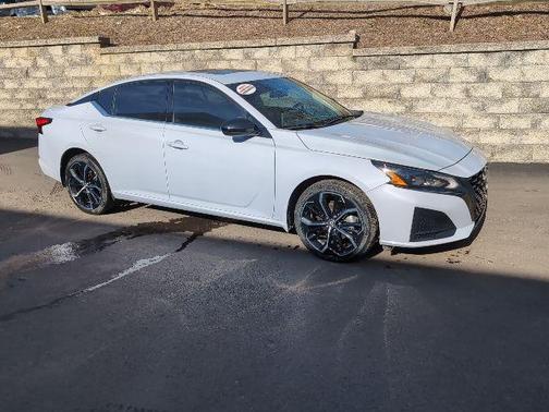 2024 Nissan Altima SR Intelligent AWD