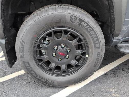 2025 Toyota 4Runner TRD Off Road Premium