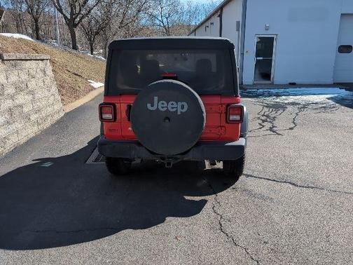 2018 Jeep Wrangler Sport