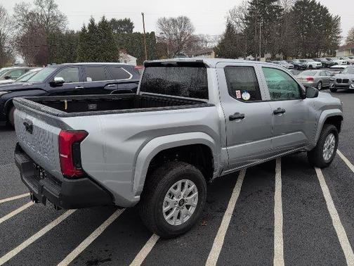 2025 Toyota Tacoma SR