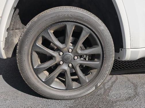 2022 Jeep Grand Cherokee Altitude