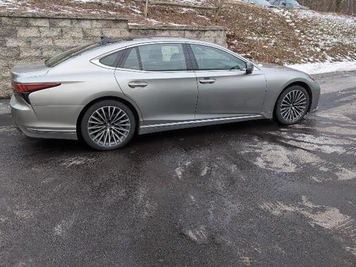 2025 Lexus LS 500 Base